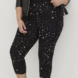 Torrid Star Cluster Capri Leggings